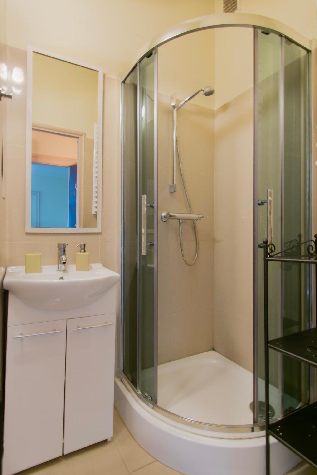 Apartment Prestige Location Pijarska Street Krakow