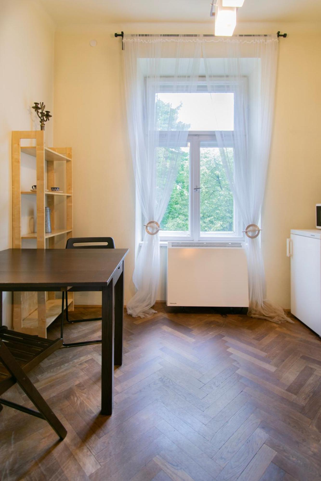 Prestige Location Pijarska Street *