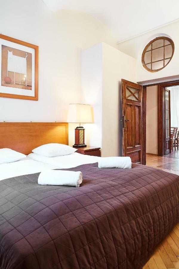 Apartment Prestige Location Pijarska Street *