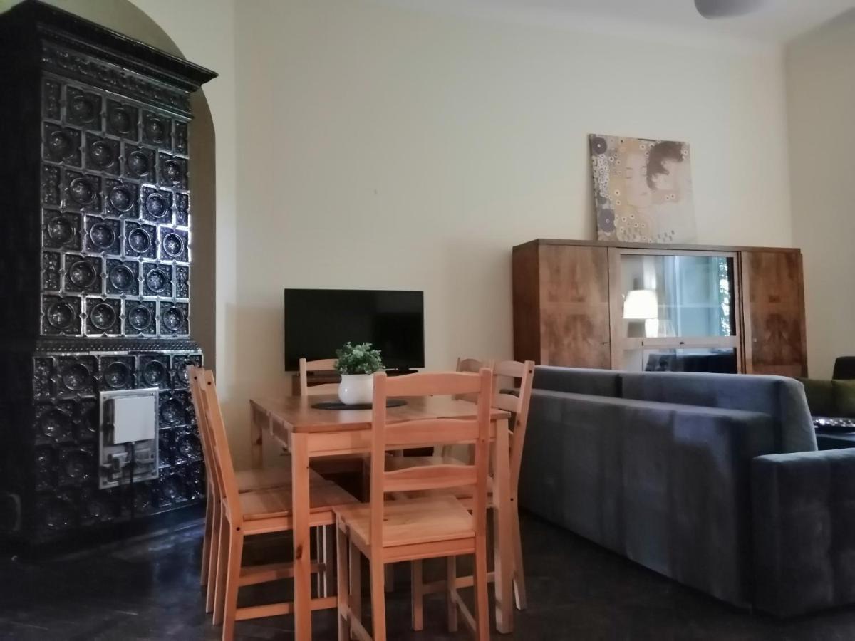 Prestige Location Pijarska Street Apartment *